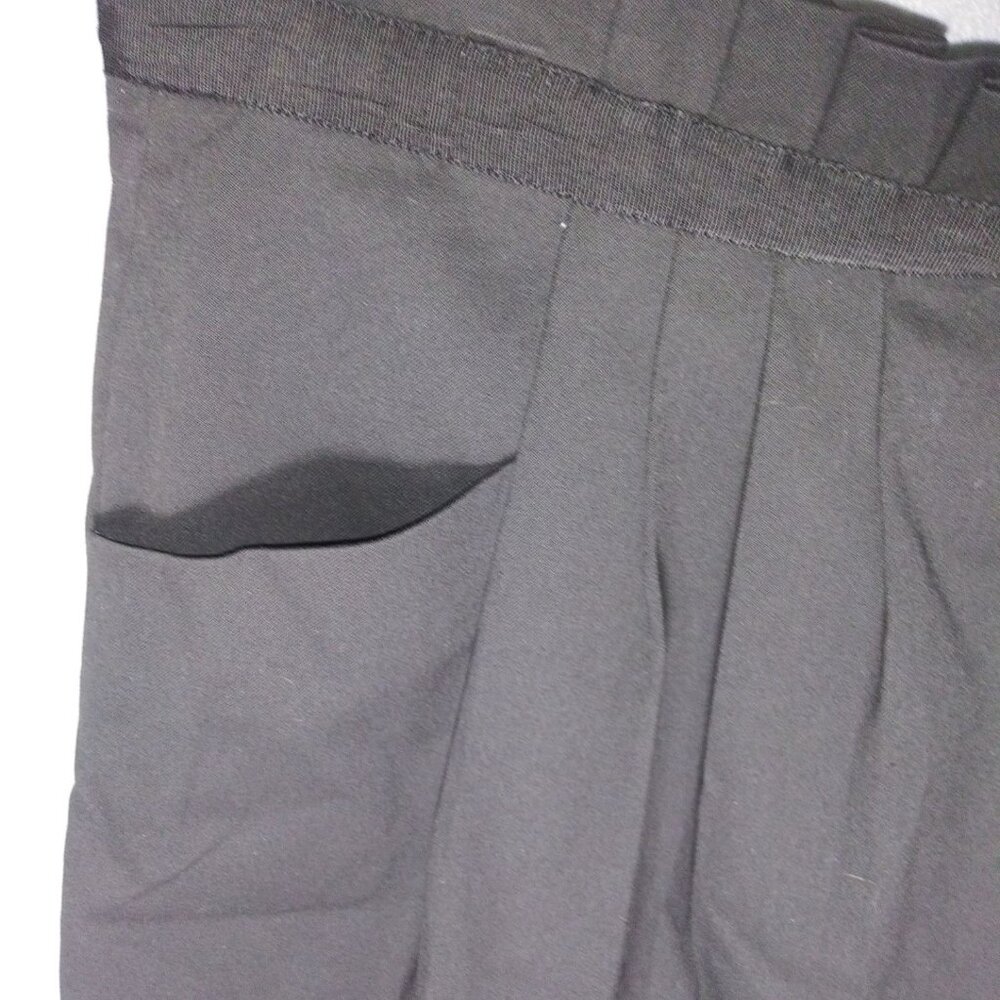Gap Size 6 Black Skirt Pleated With Front Pockets Lined Zippered Back - Picture 5 of 6